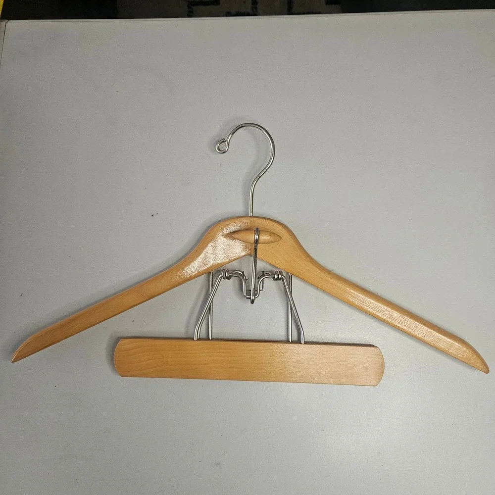 Vintage Setwell Wooden Suit Hanger with Felt Lined Locking Pants Bar 2 Pack‎